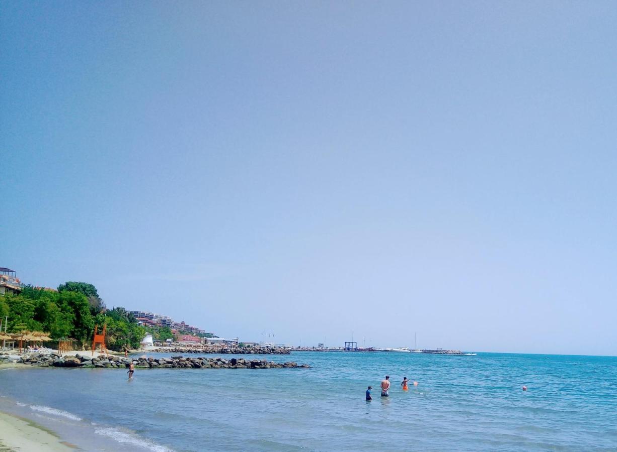 Private Apartament Sea View Sveti Vlas Appartement Buitenkant foto