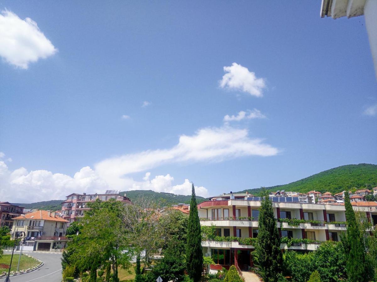 Private Apartament Sea View Sveti Vlas Appartement Buitenkant foto