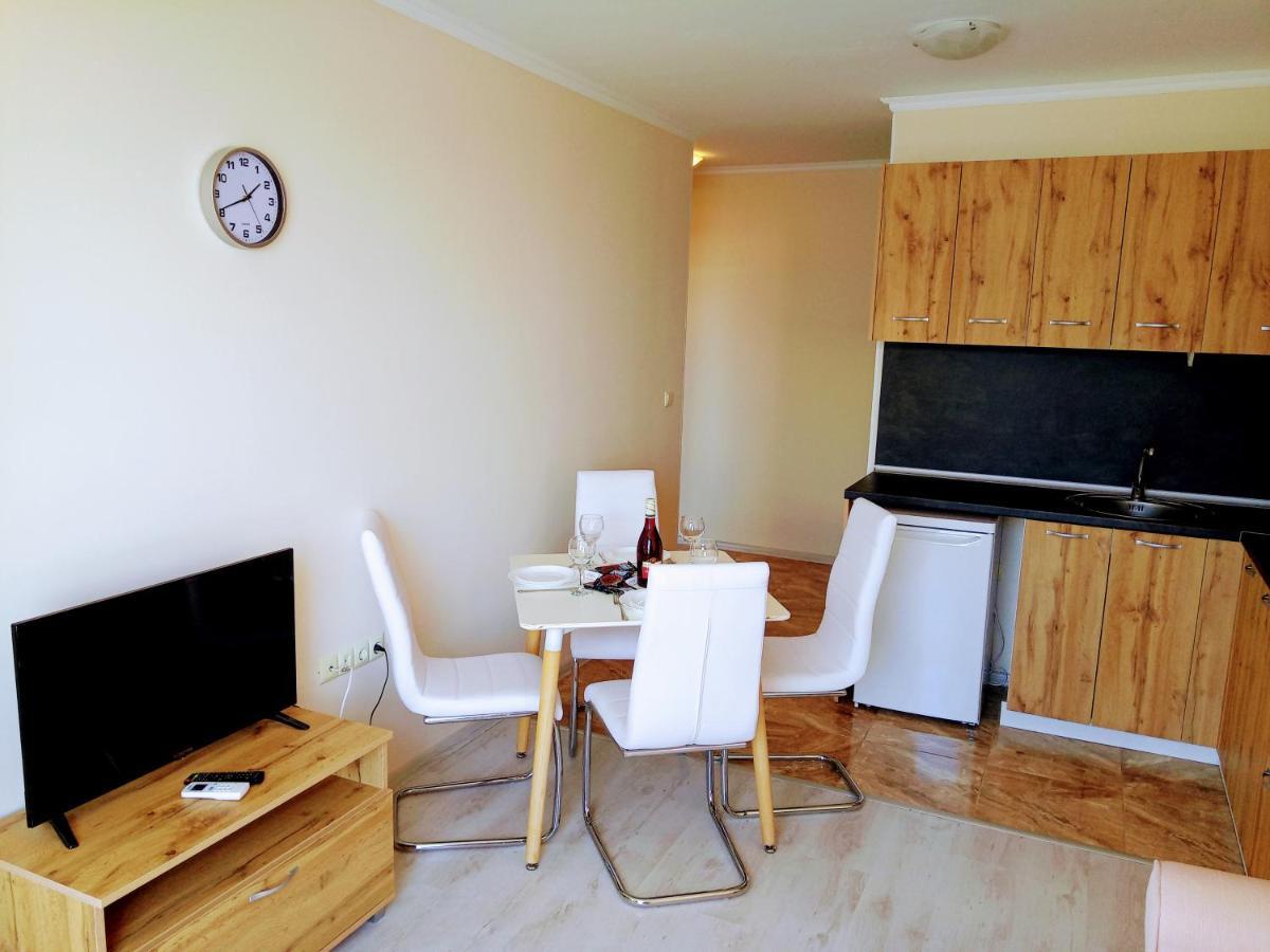 Private Apartament Sea View Sveti Vlas Appartement Buitenkant foto